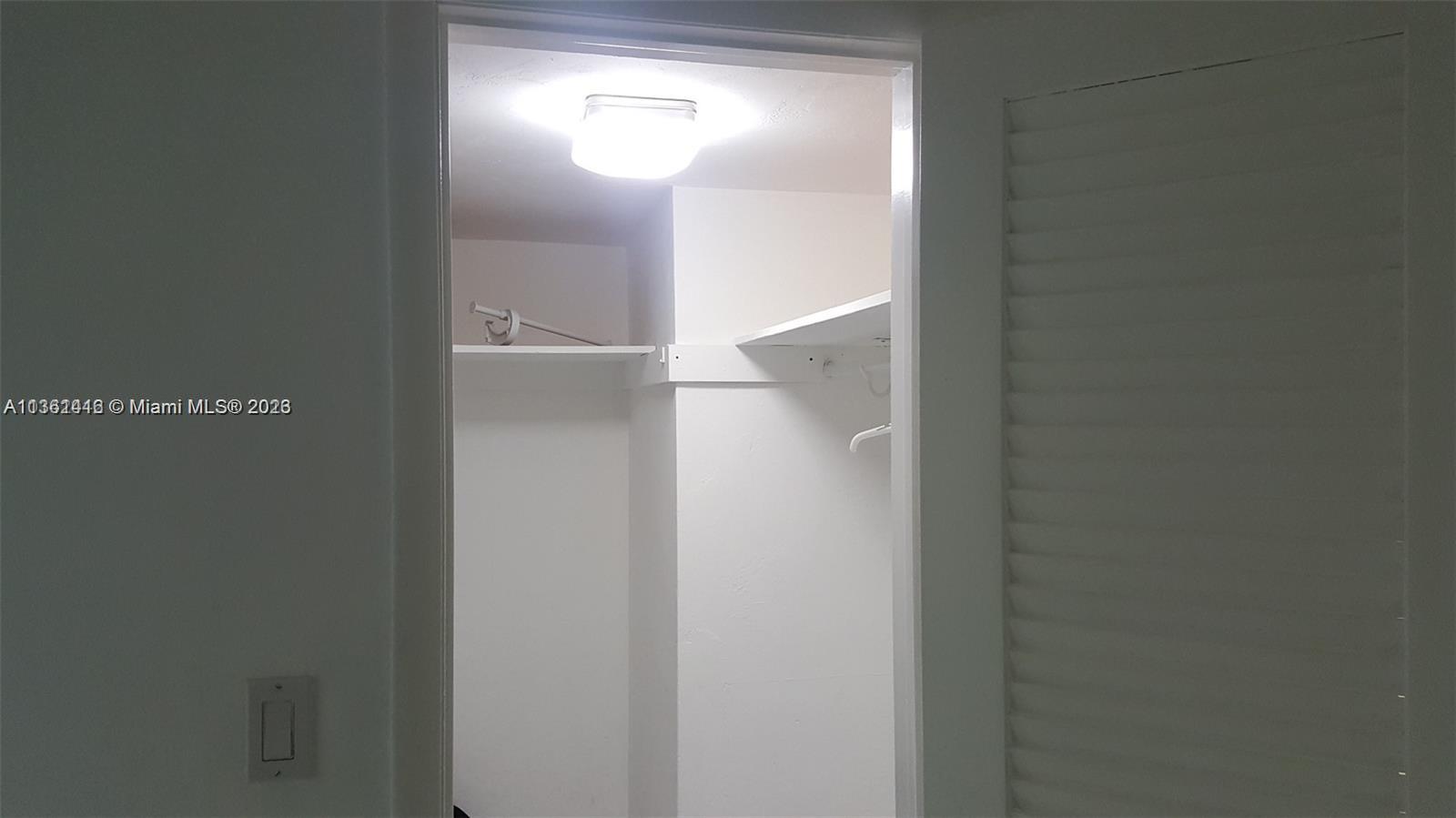 FOUNTAINVIEW CONDO NO 5 - Residential Lease