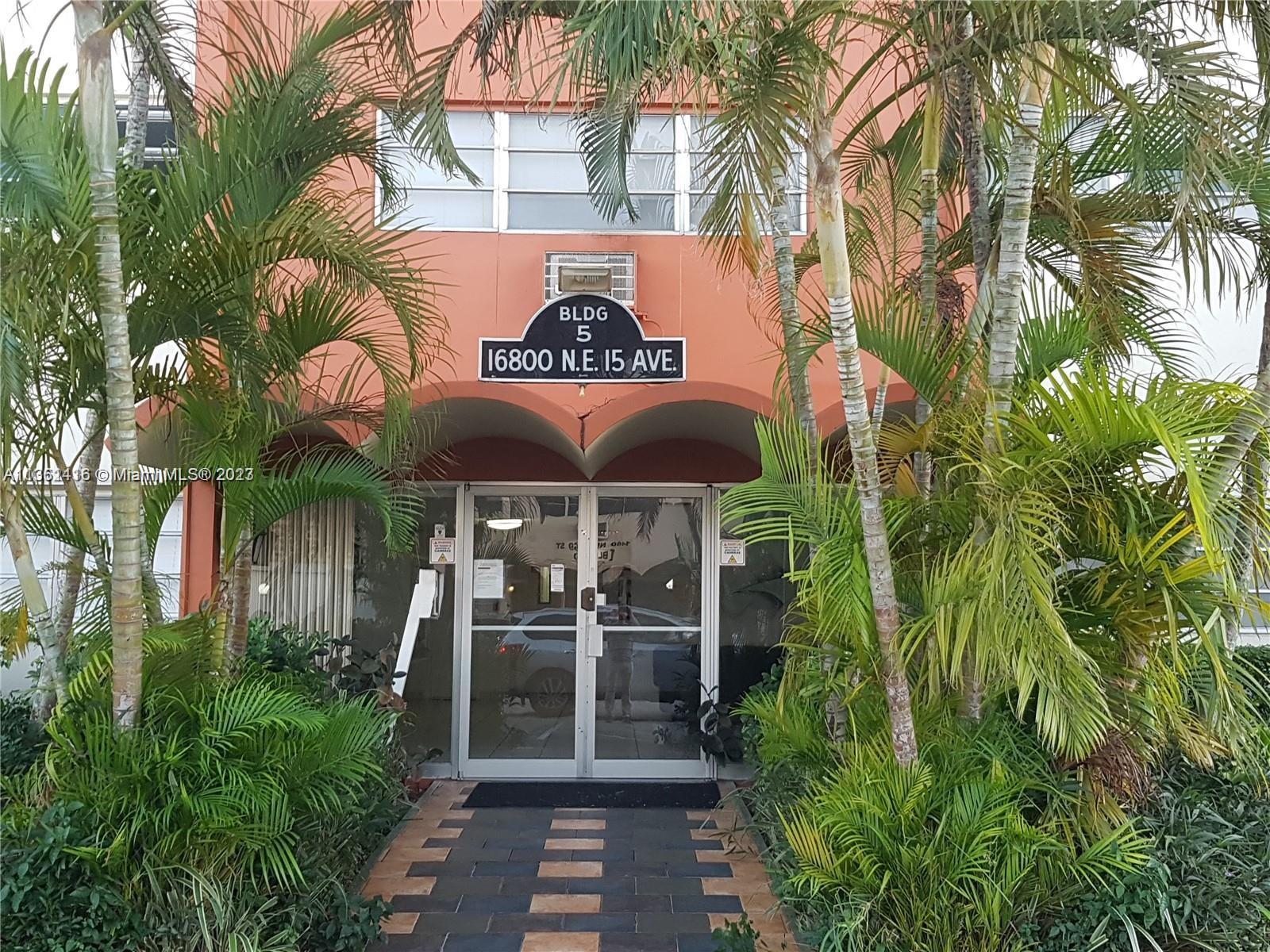 FOUNTAINVIEW CONDO NO 5 - Residential Lease