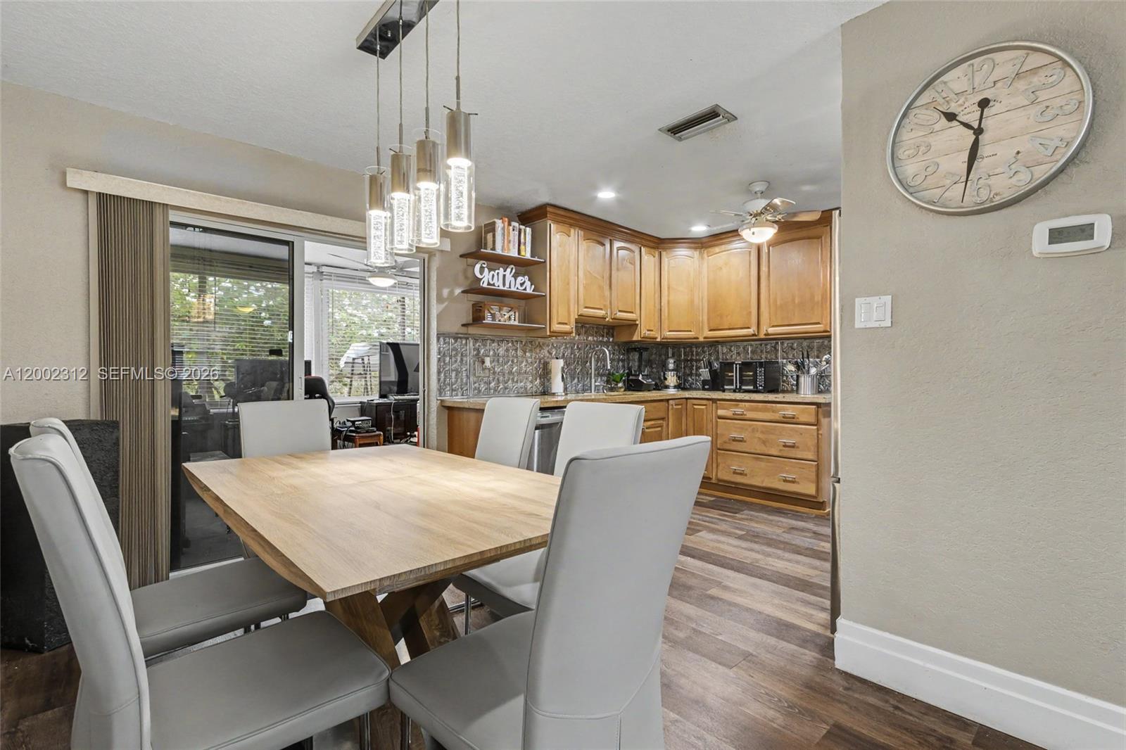 CRYSTAL LAKE 4TH SEC - Residential