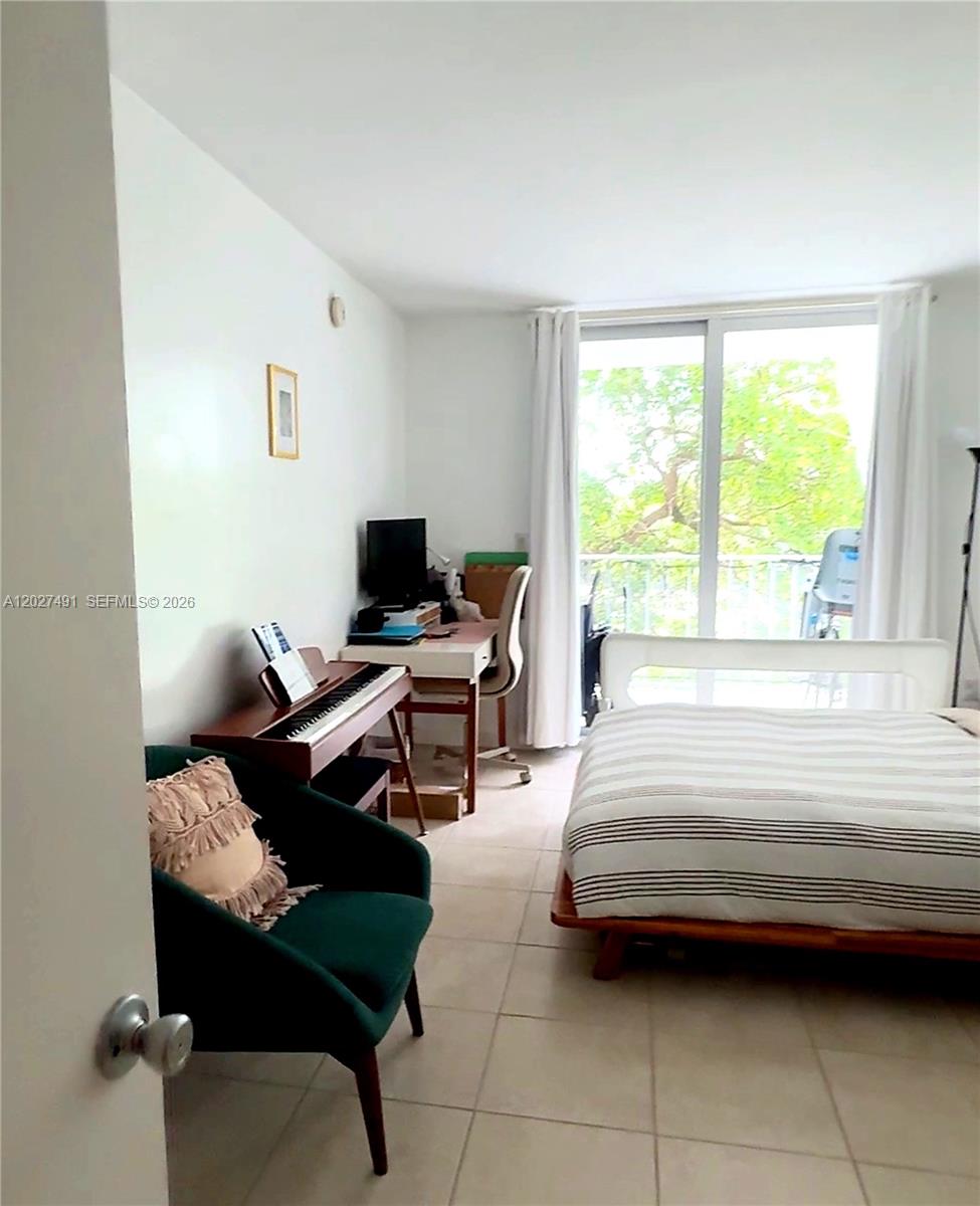 NIRVANA CONDO NO FIVE CON - Residential Lease
