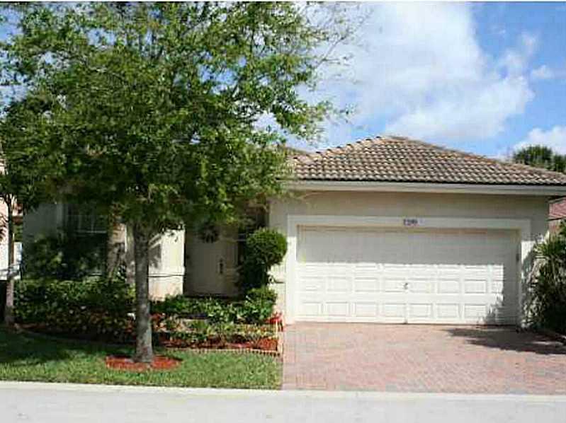 Great property in Pembroke Pines,FL, offers a stunning layout. Enjoy peace of mind and the best quality ownership for a rental in the area. ONLY ONE MONTH DEPOSIT REQUIRED for qualified tenants. All kitchen appliances installed and maintained by landlord.  One or Two year lease welcome in this beautiful home. PET FRIENDLY (some restrictions may apply). Easy to show - Vacant.