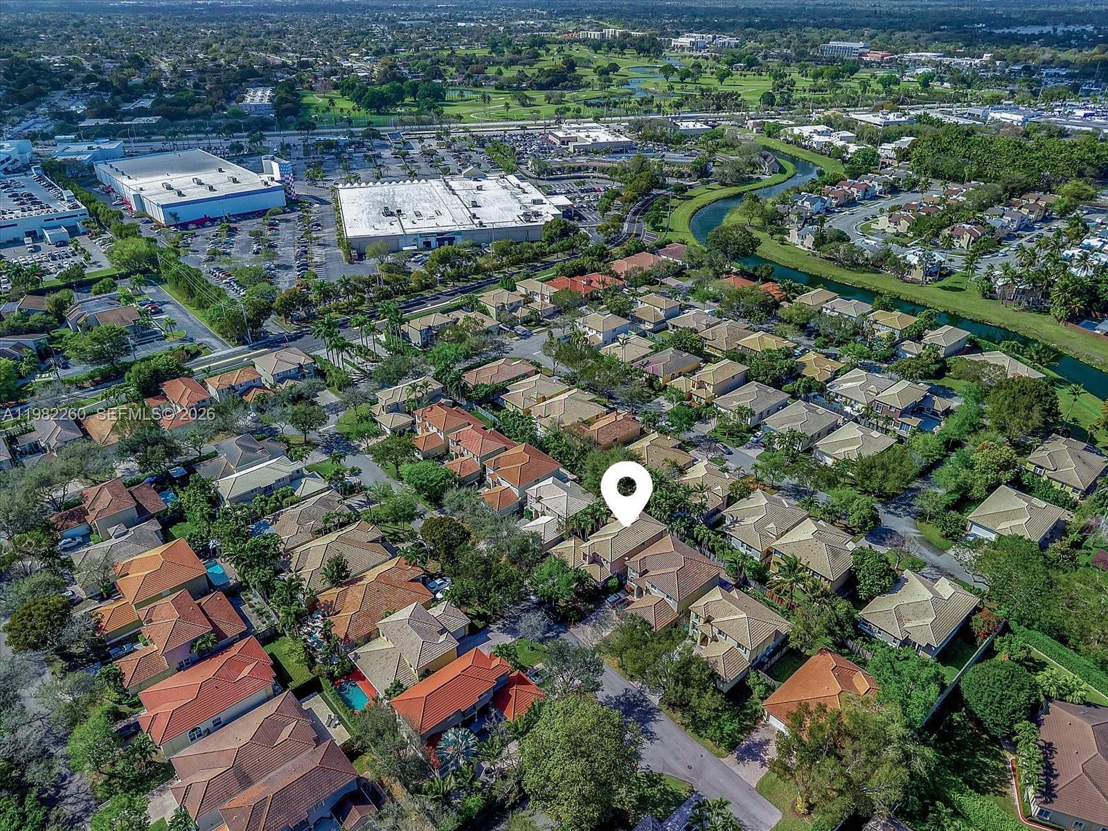 KARENERO FALLS - Residential
