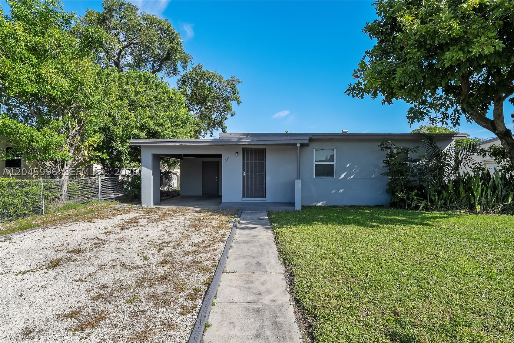 LAUDERDALE MANORS ADD - Residential
