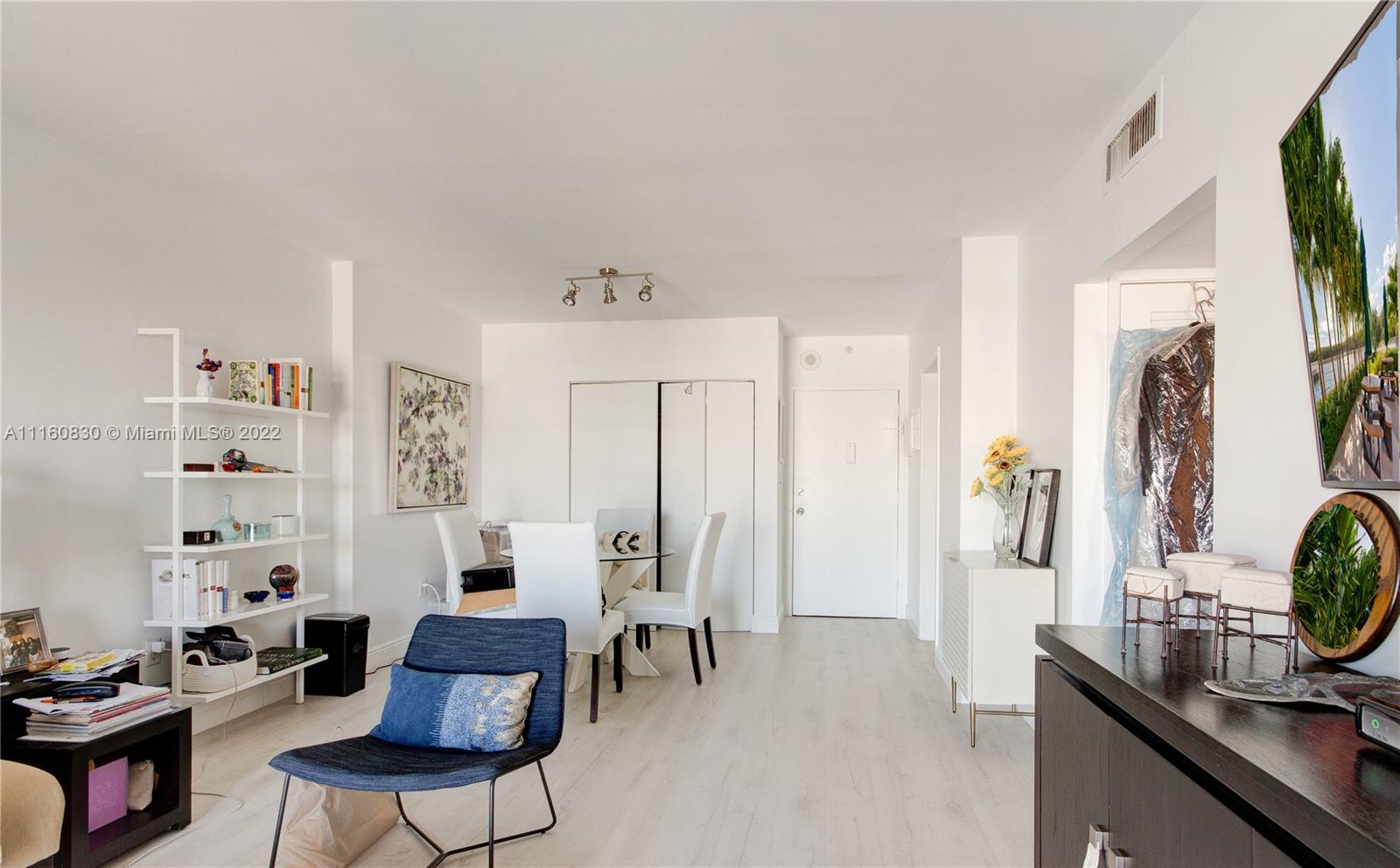 COASTAL TOWERS CONDO - Residential