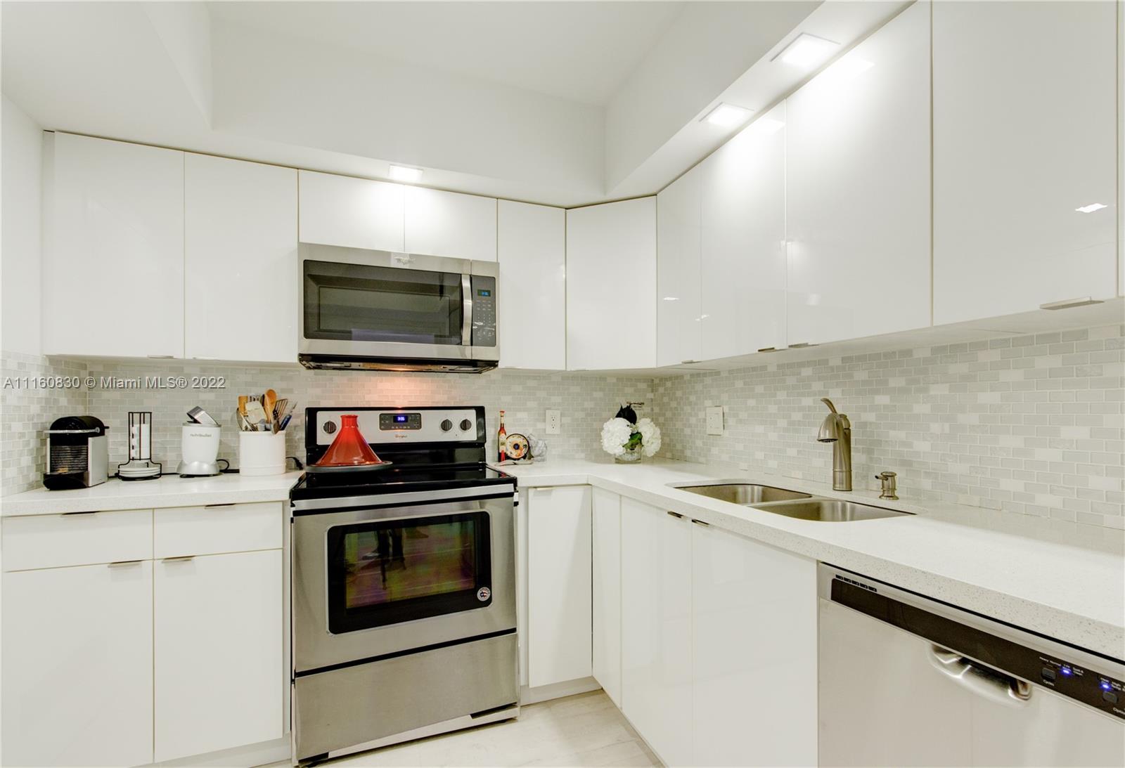COASTAL TOWERS CONDO - Residential