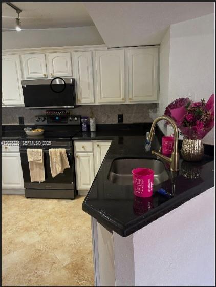 EDGEWATER CONDO - Residential Lease