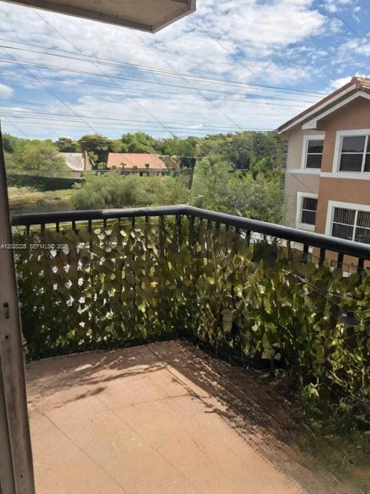 EDGEWATER CONDO - Residential Lease