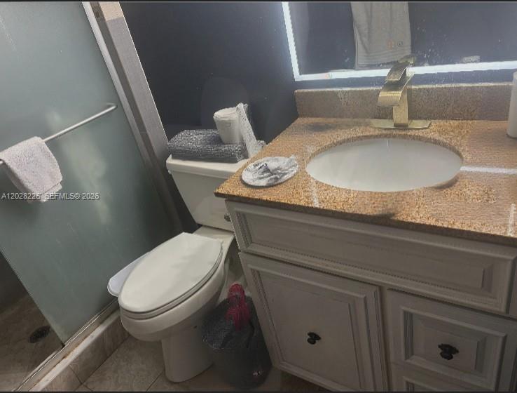 EDGEWATER CONDO - Residential Lease