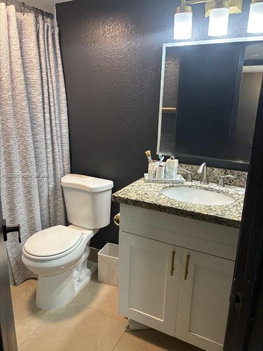 EDGEWATER CONDO - Residential Lease