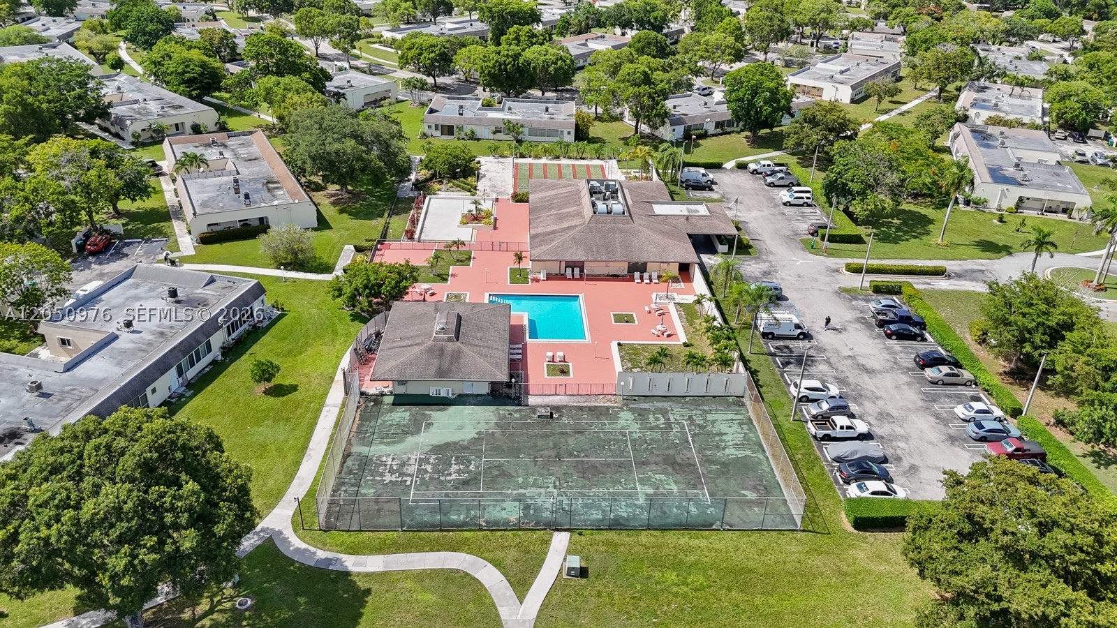 GREEN HILLS PARK WEST NO - Residential
