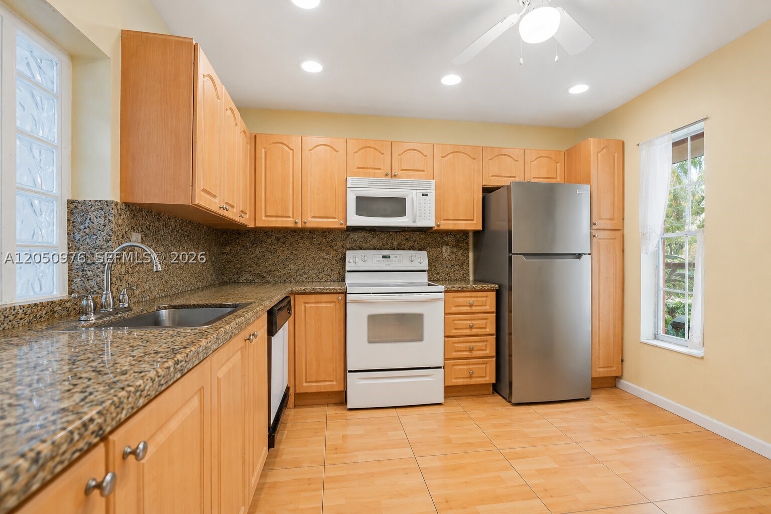 GREEN HILLS PARK WEST NO - Residential
