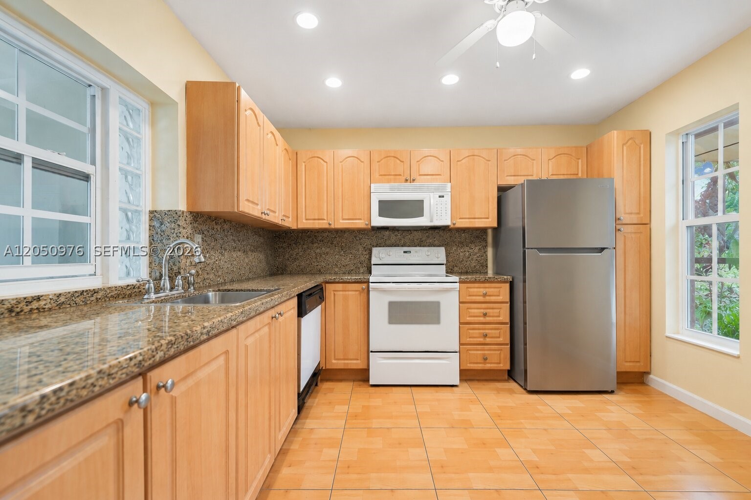 GREEN HILLS PARK WEST NO - Residential