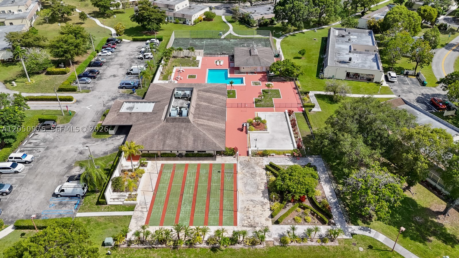 GREEN HILLS PARK WEST NO - Residential