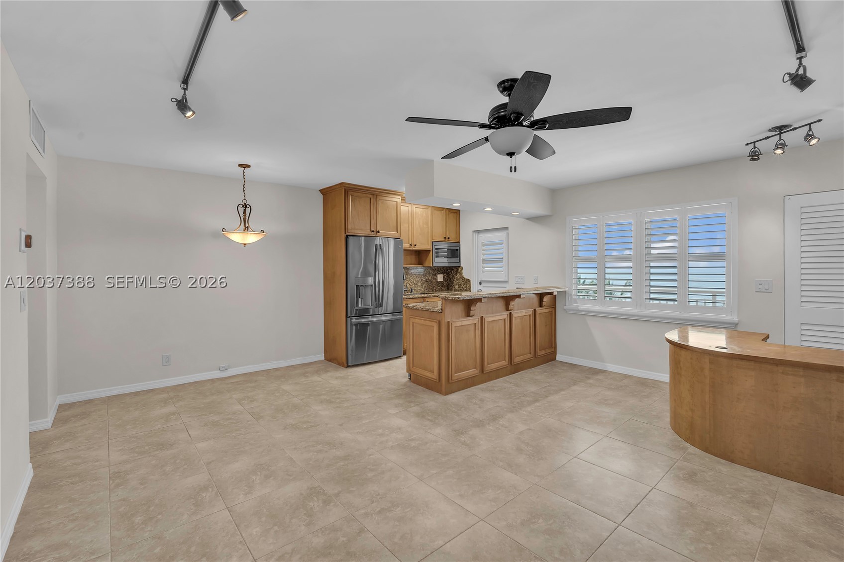 ANDORIC APTS CO-OP - Residential