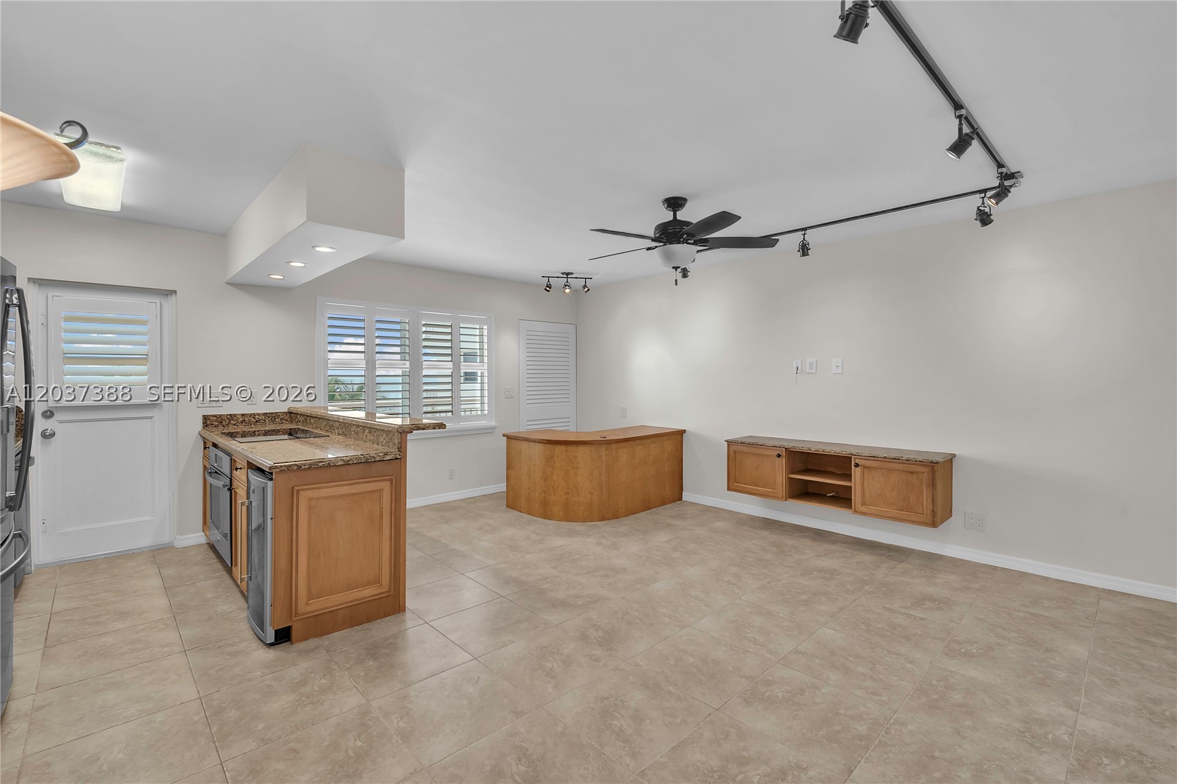 ANDORIC APTS CO-OP - Residential
