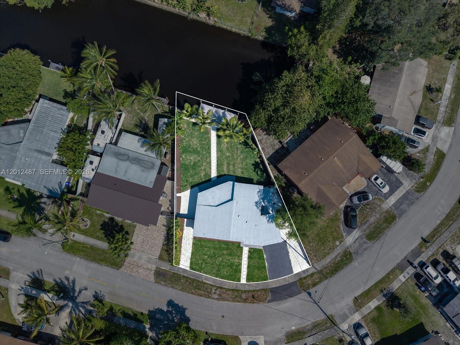 HILLMONT MIDDLE RIVER VIS - Residential