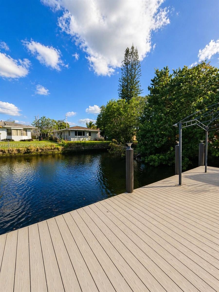 HILLMONT MIDDLE RIVER VIS - Residential
