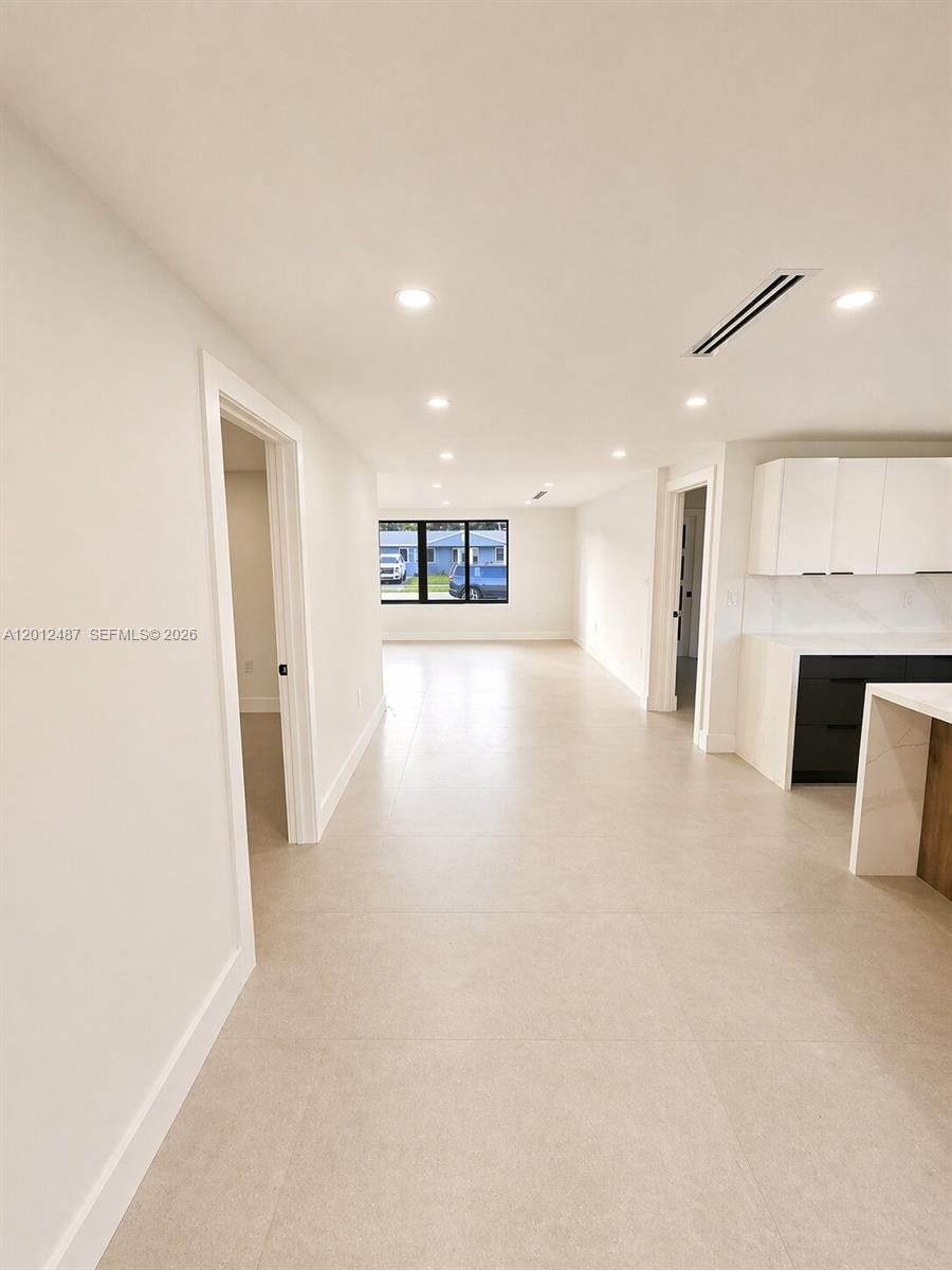 HILLMONT MIDDLE RIVER VIS - Residential