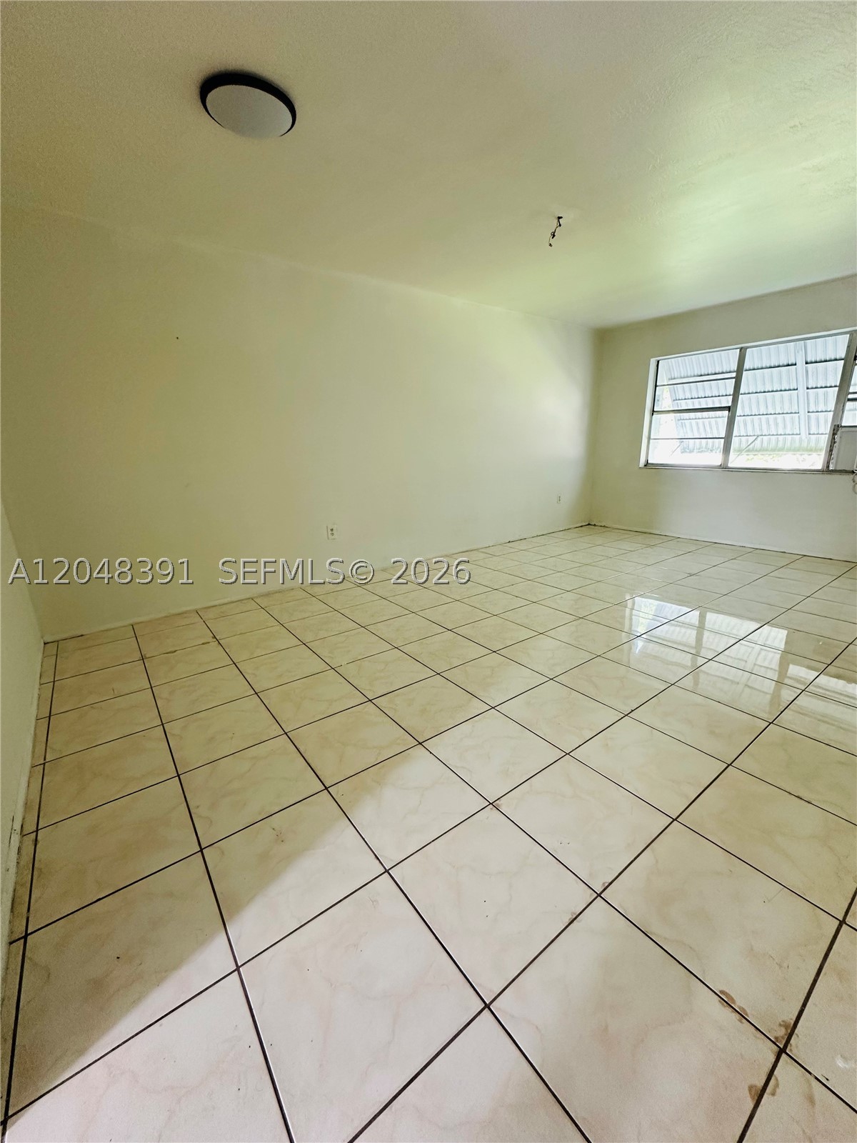 FOURTH MIRAMAR CONDO - Residential