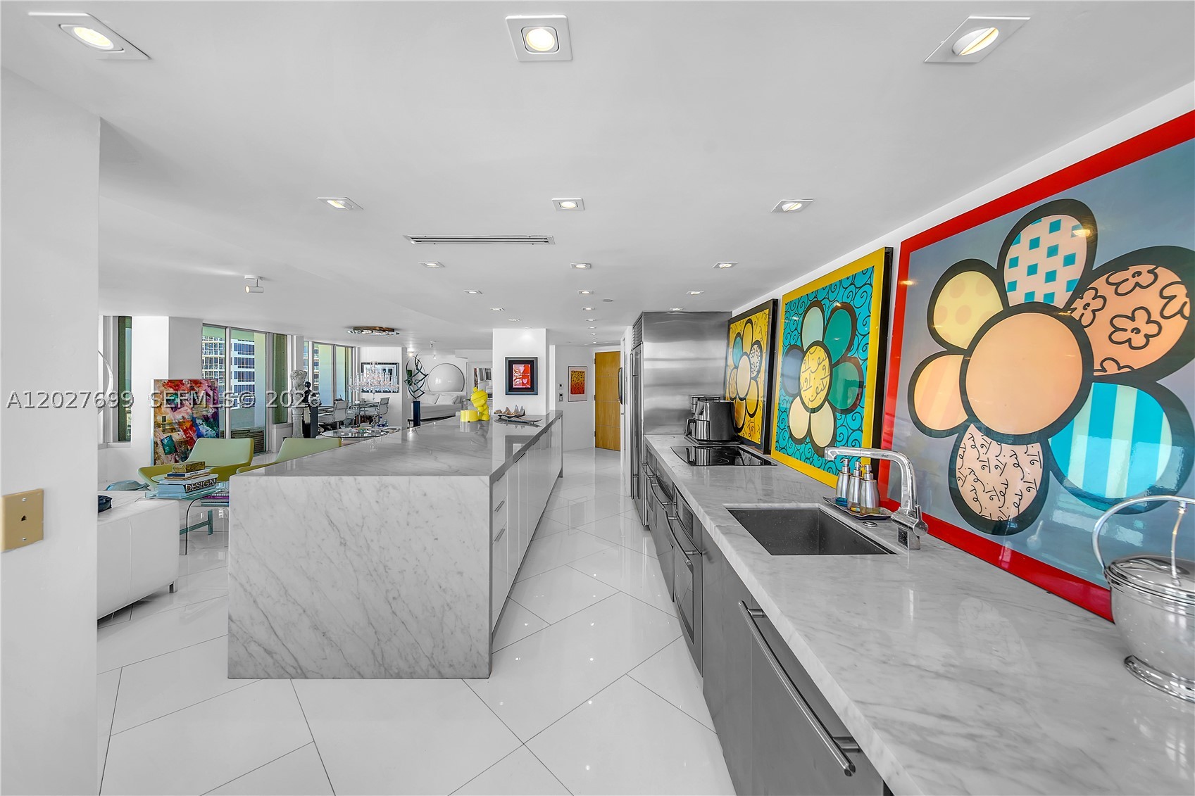 SOUTH POINTE TOWERS CONDO - Residential