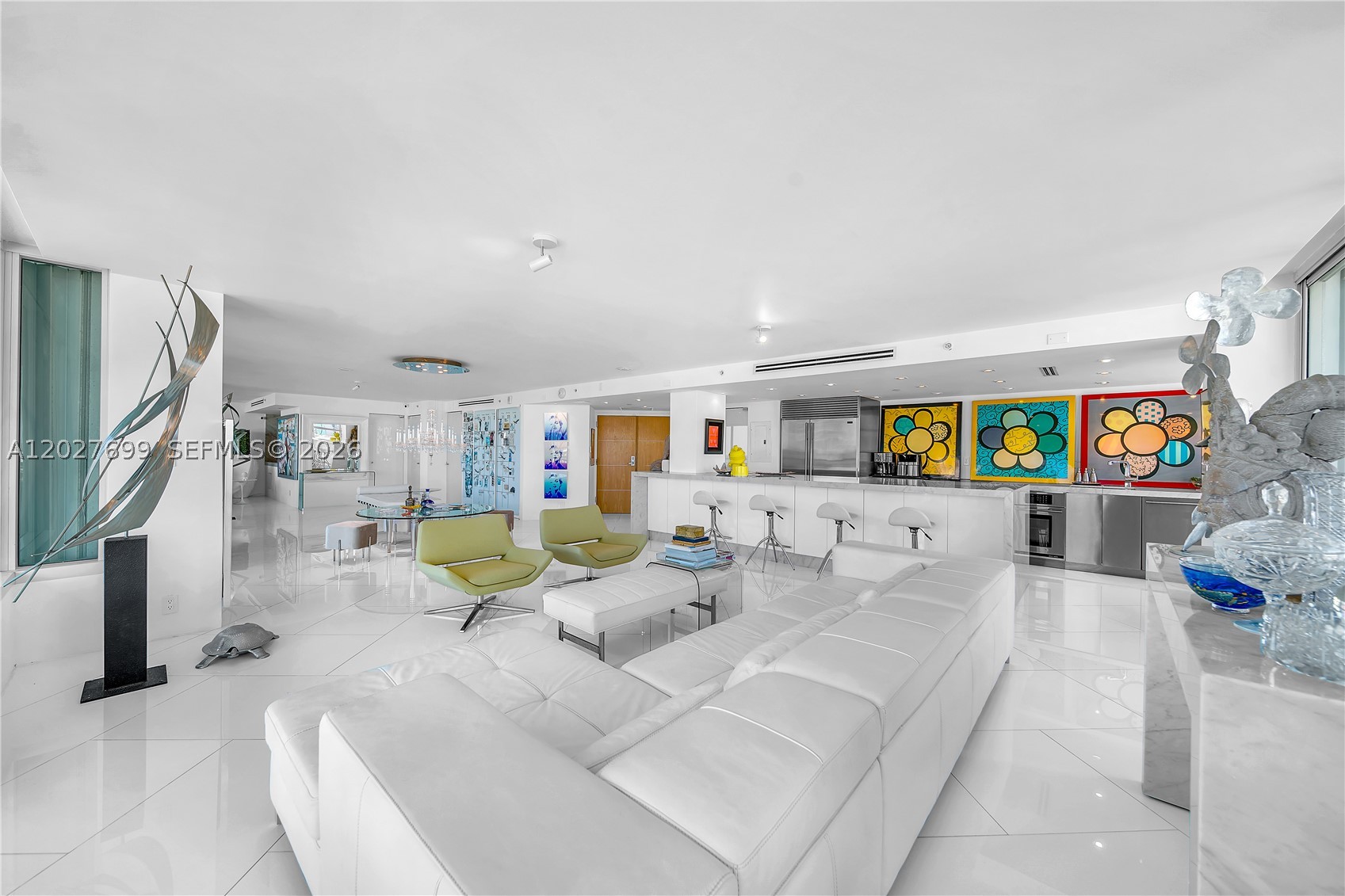 SOUTH POINTE TOWERS CONDO - Residential
