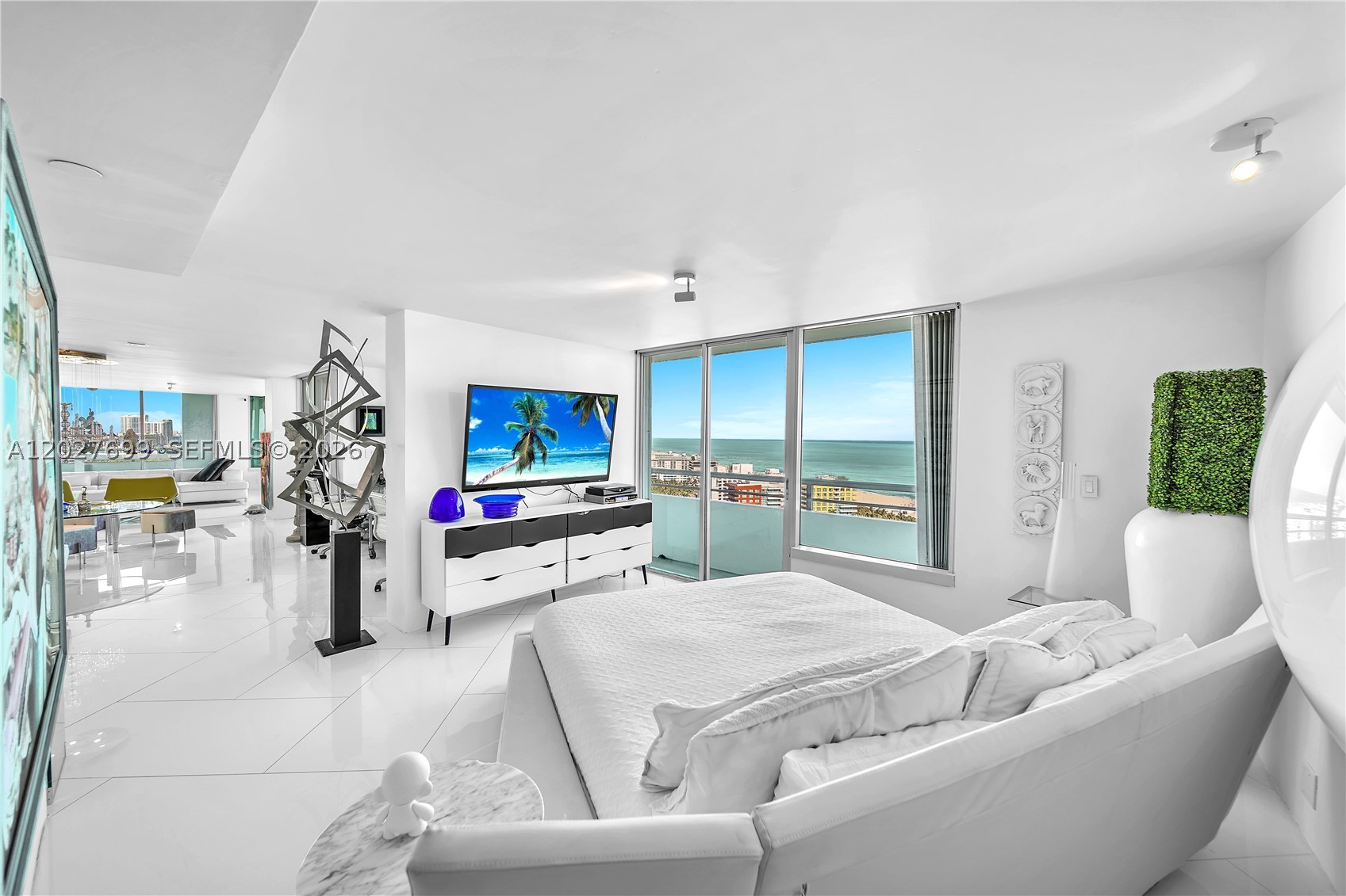 SOUTH POINTE TOWERS CONDO - Residential
