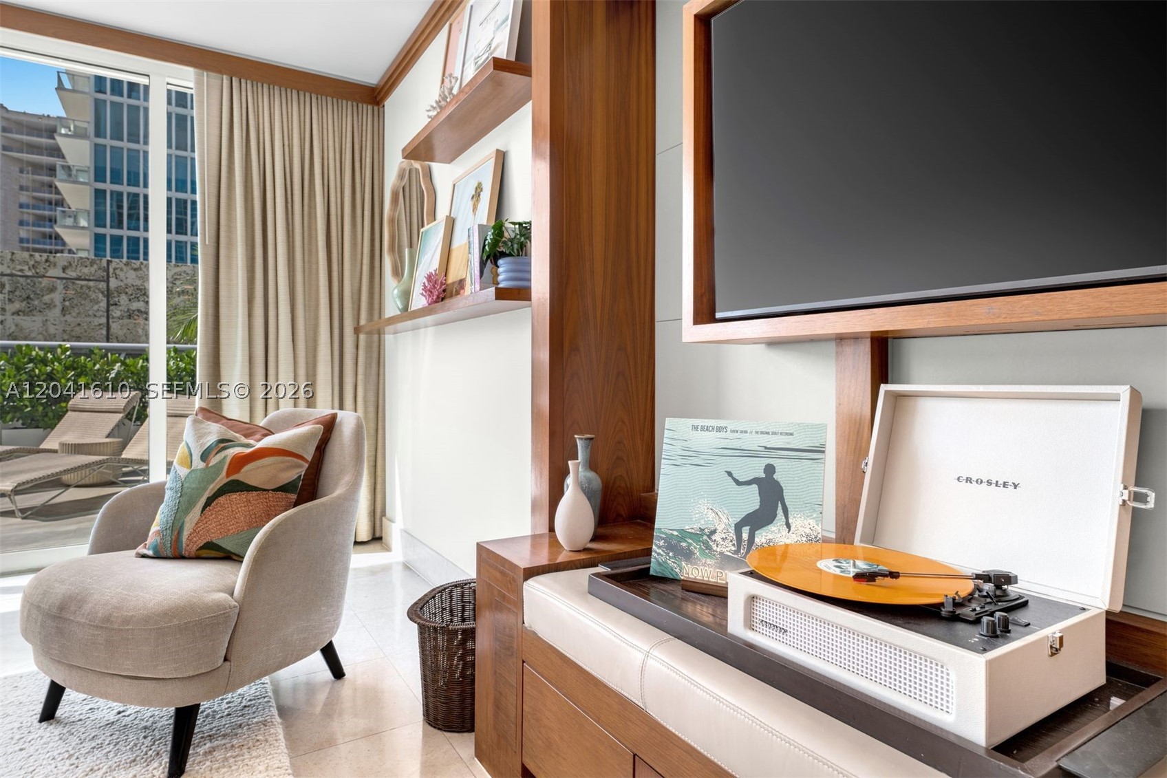 CENTRAL CARILLON BEACH CO - Residential