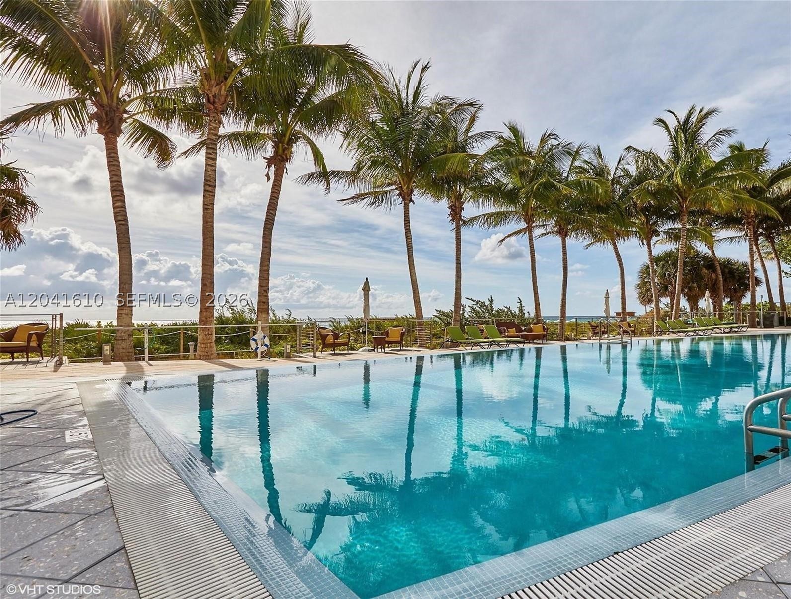 CENTRAL CARILLON BEACH CO - Residential