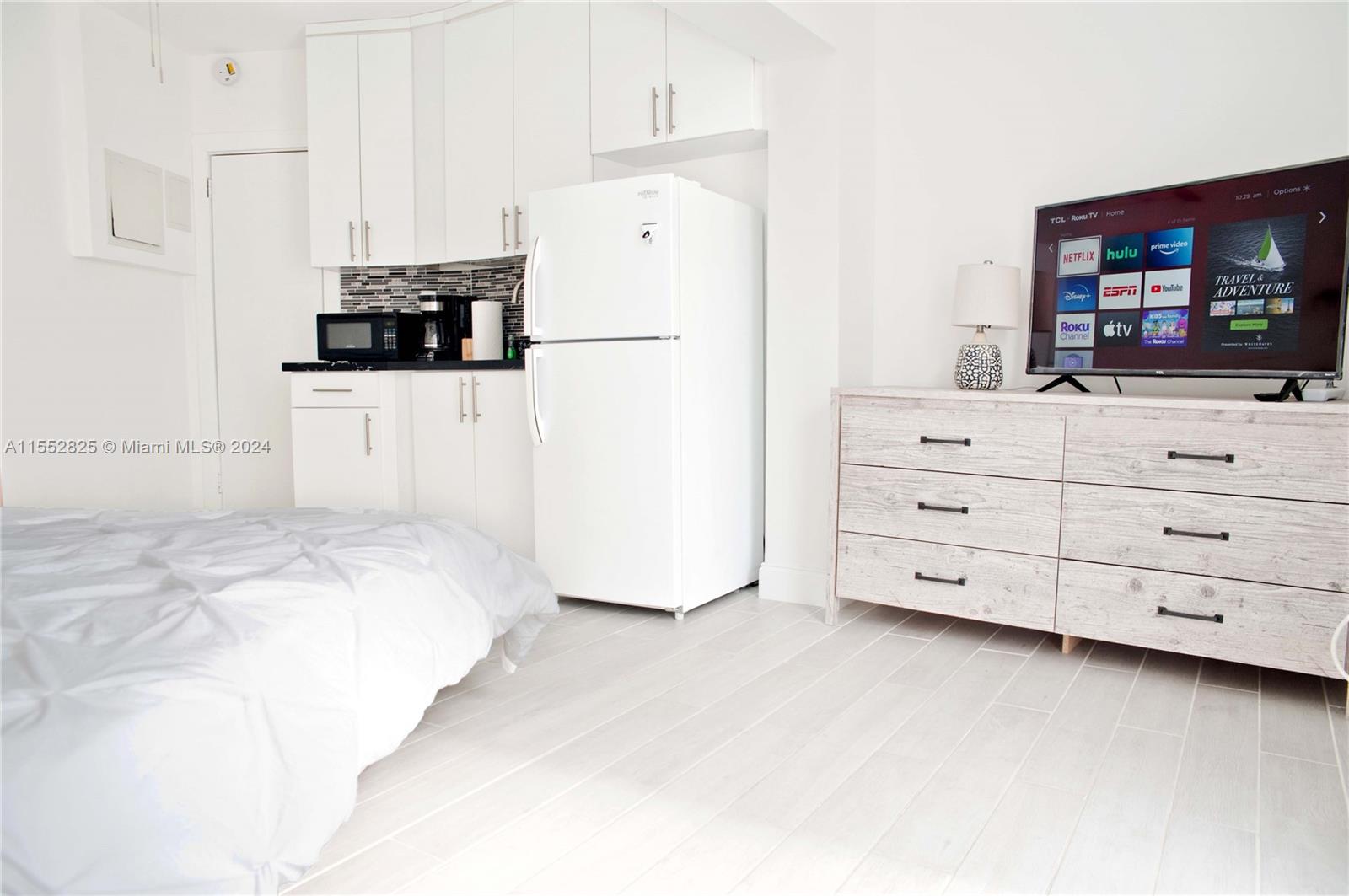 LAUDERDALE BY THE SEA - Residential Lease