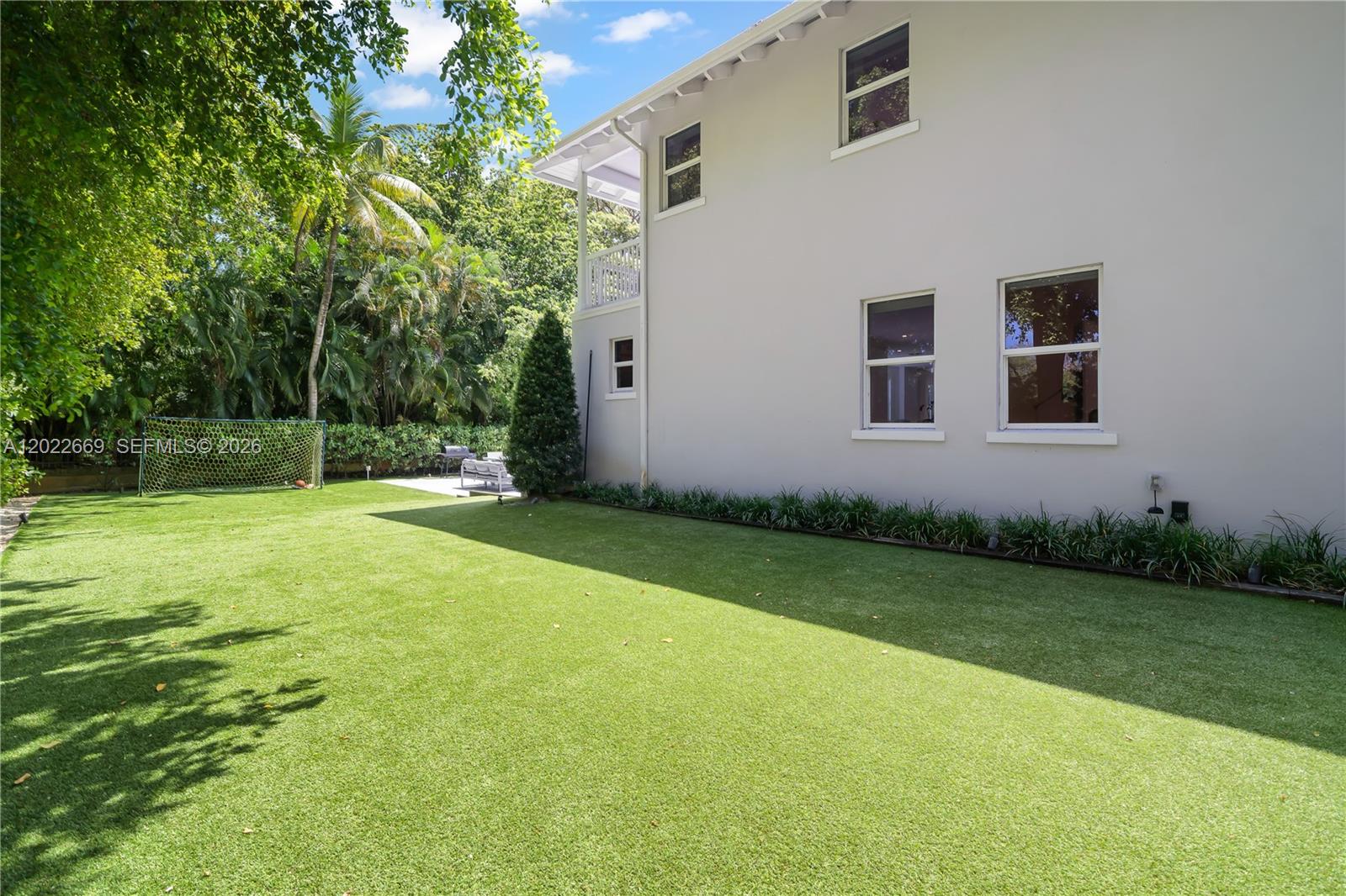 SHAW PROPERTY - Residential