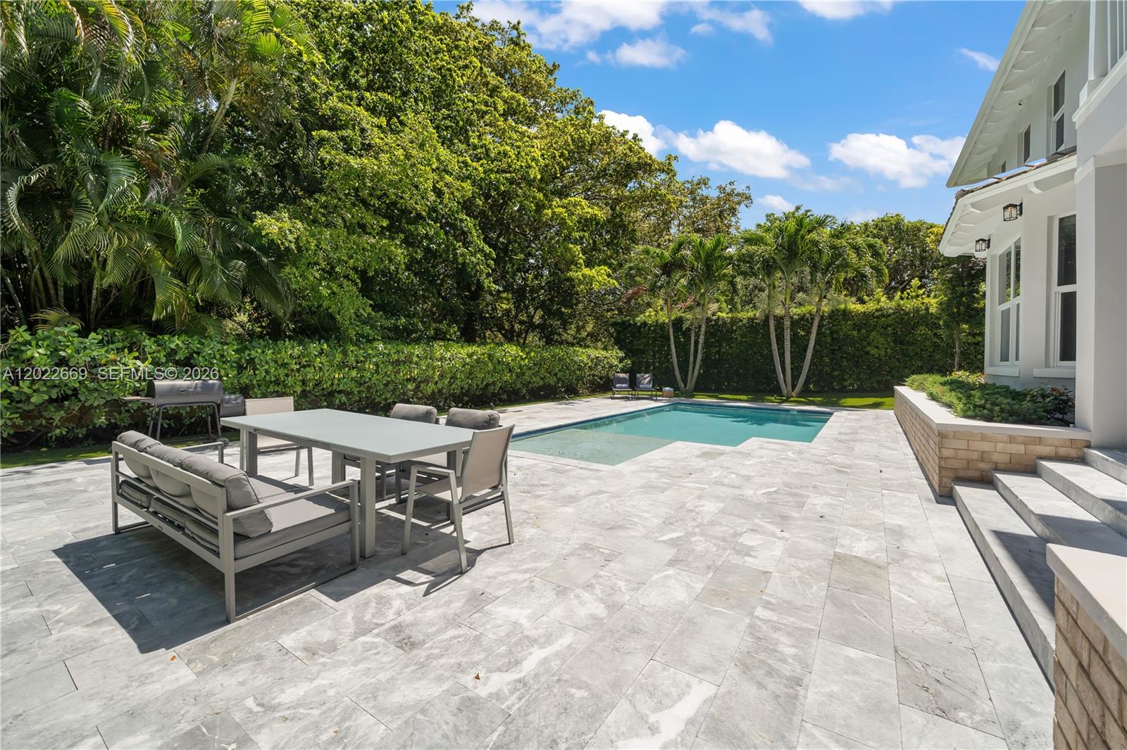 SHAW PROPERTY - Residential