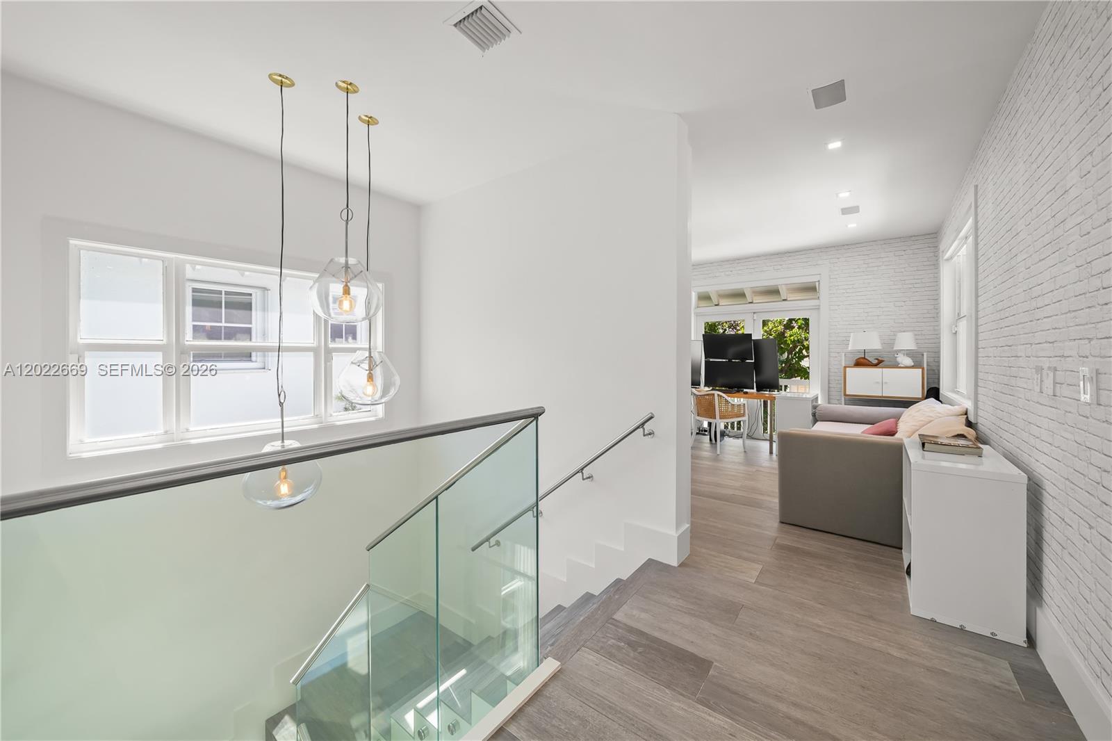 SHAW PROPERTY - Residential