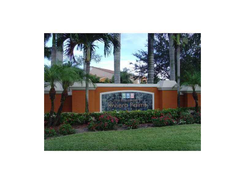 FANTASTIC 1BDR 1 BATH ,OPEN KITCHEN ,STACKED WASHER AND DRYER ,IN A GREAT AREA. CLOSE TO SHOPPING RESTAURANTS ,COMMUNITY IS GATED & OFFERS TENNIS ,POOL, CLUB HOUSE ,ROCKET BALL, EXERCISE ROOM ,JUST FUN TO LIVE HERE