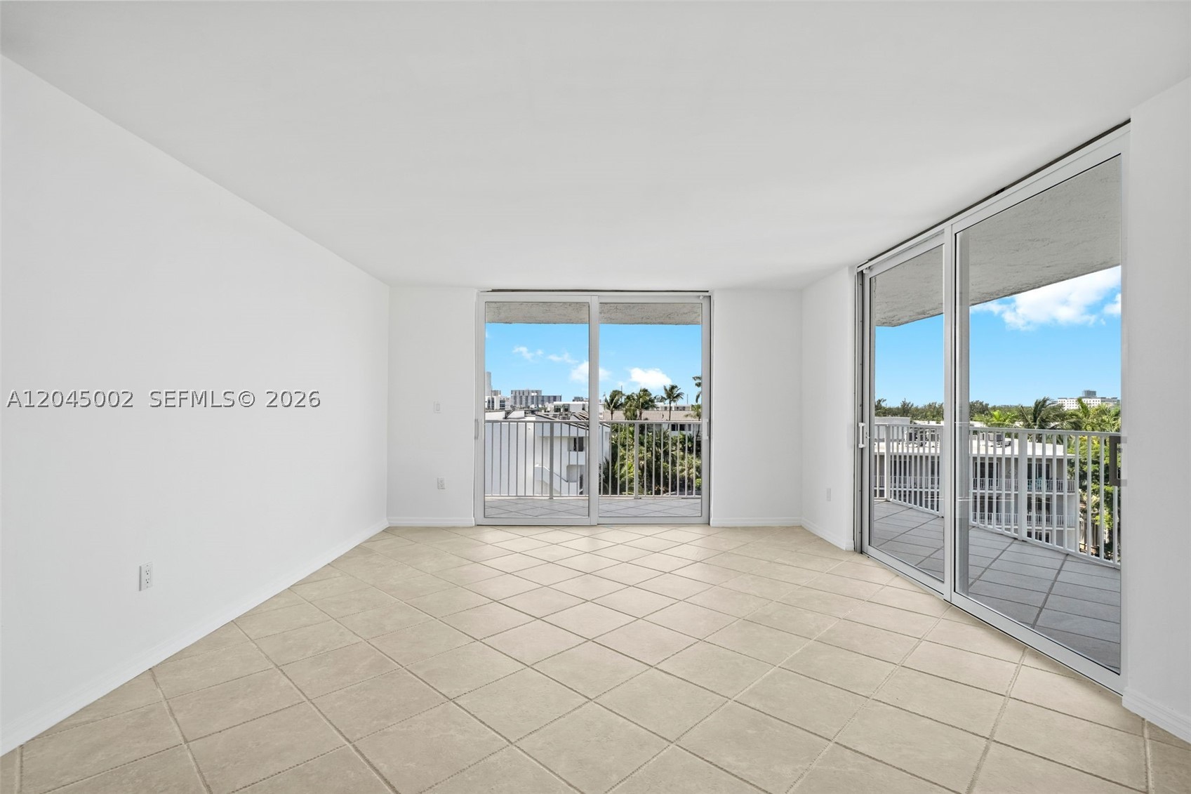 EDEN POINT SOUTH CONDO - Residential