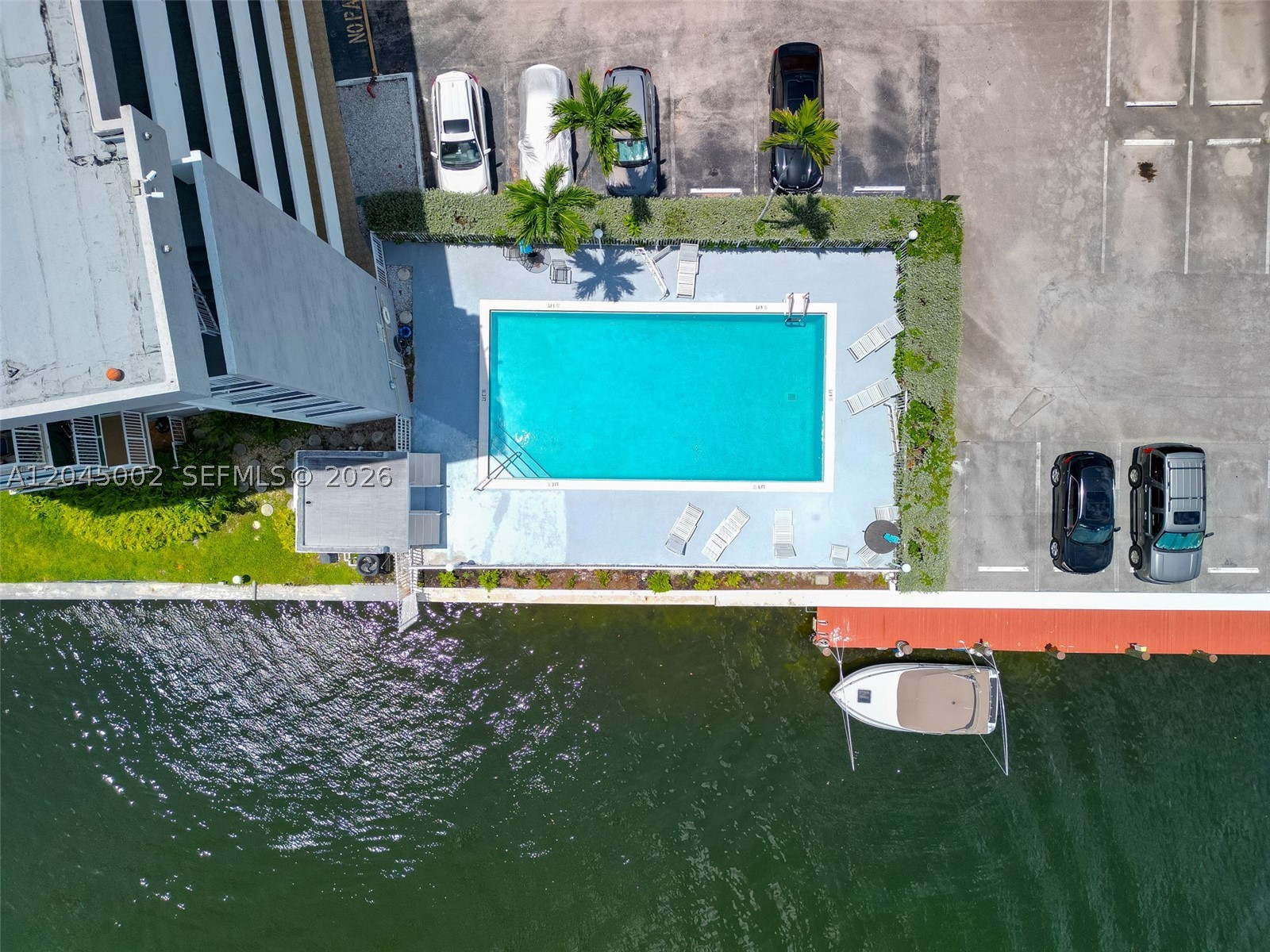 EDEN POINT SOUTH CONDO - Residential