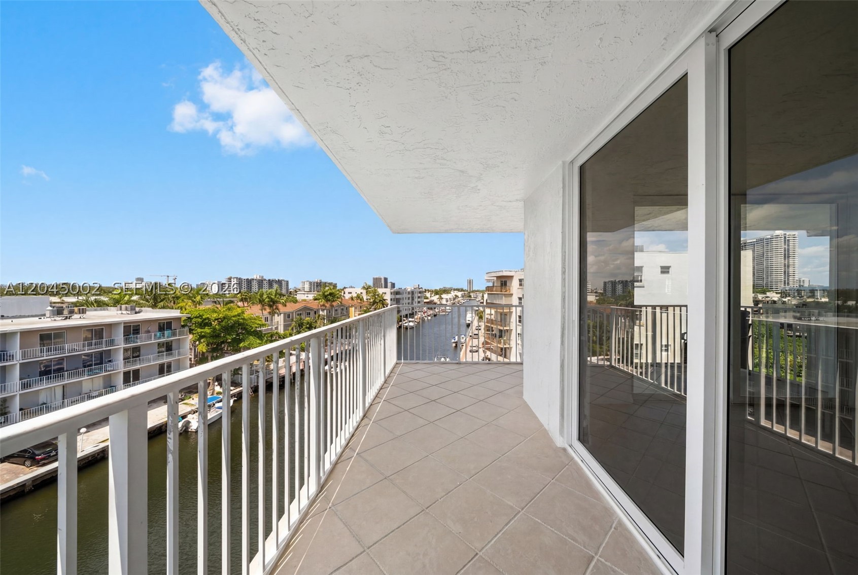 EDEN POINT SOUTH CONDO - Residential