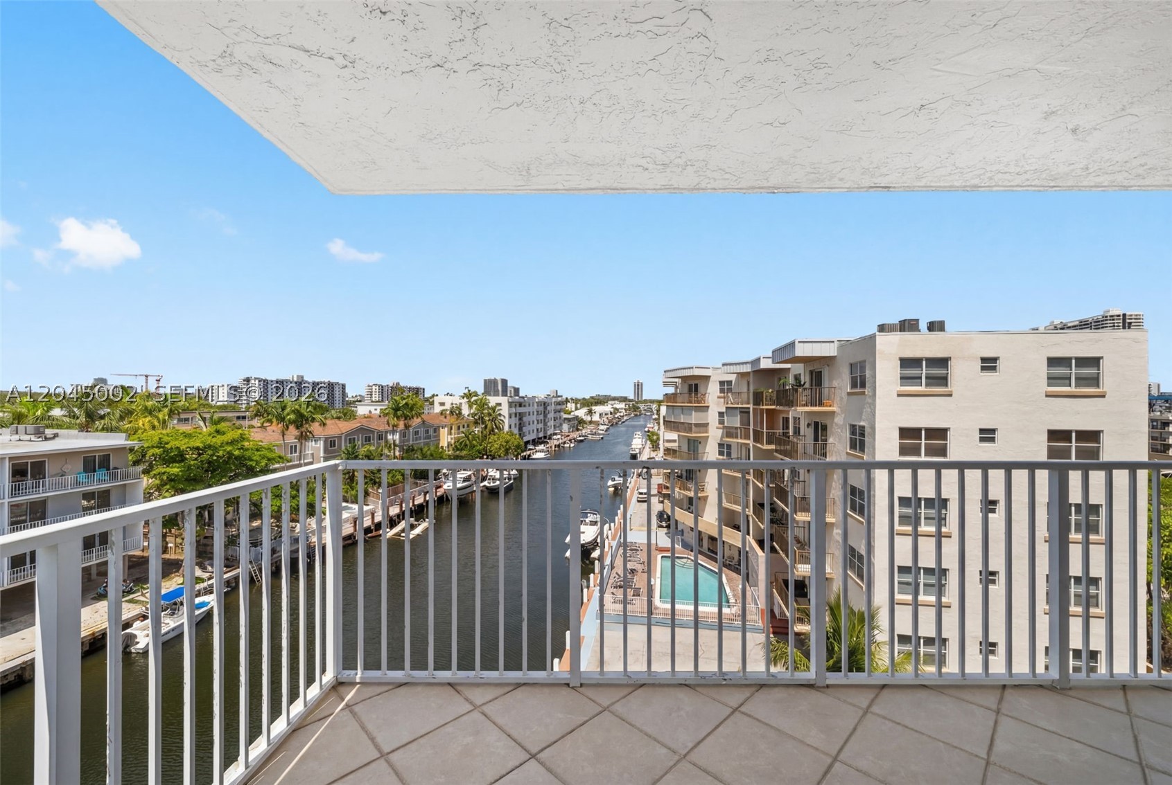 EDEN POINT SOUTH CONDO - Residential