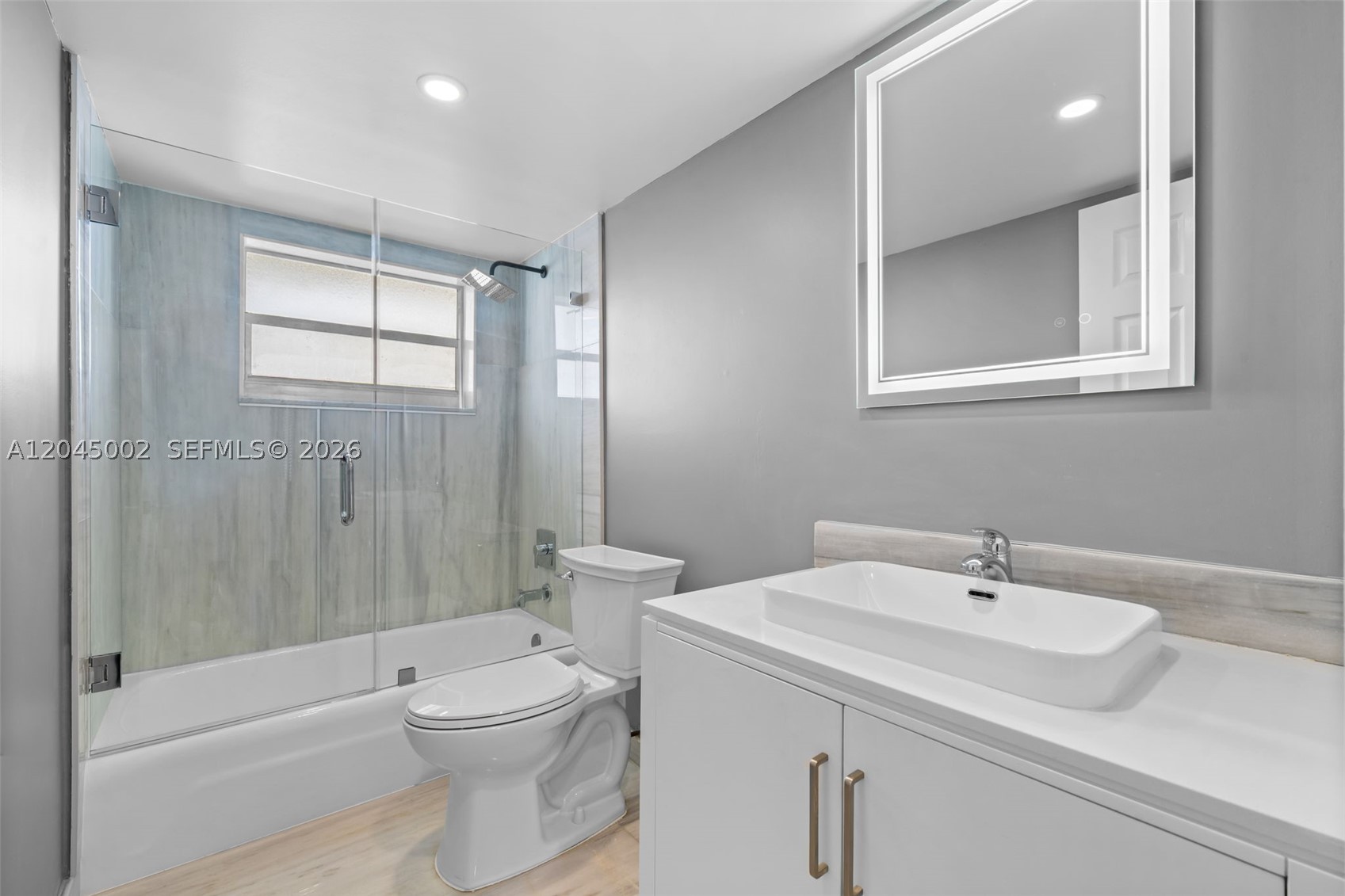EDEN POINT SOUTH CONDO - Residential