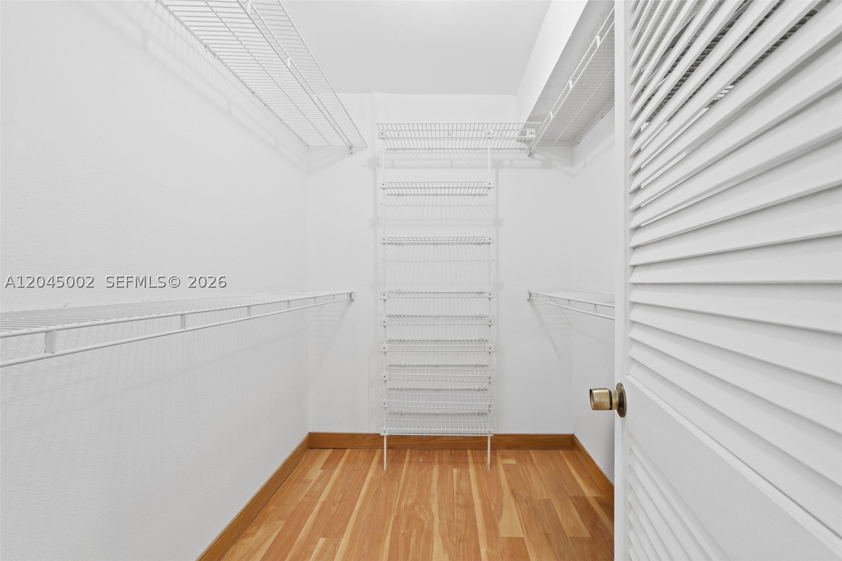 EDEN POINT SOUTH CONDO - Residential