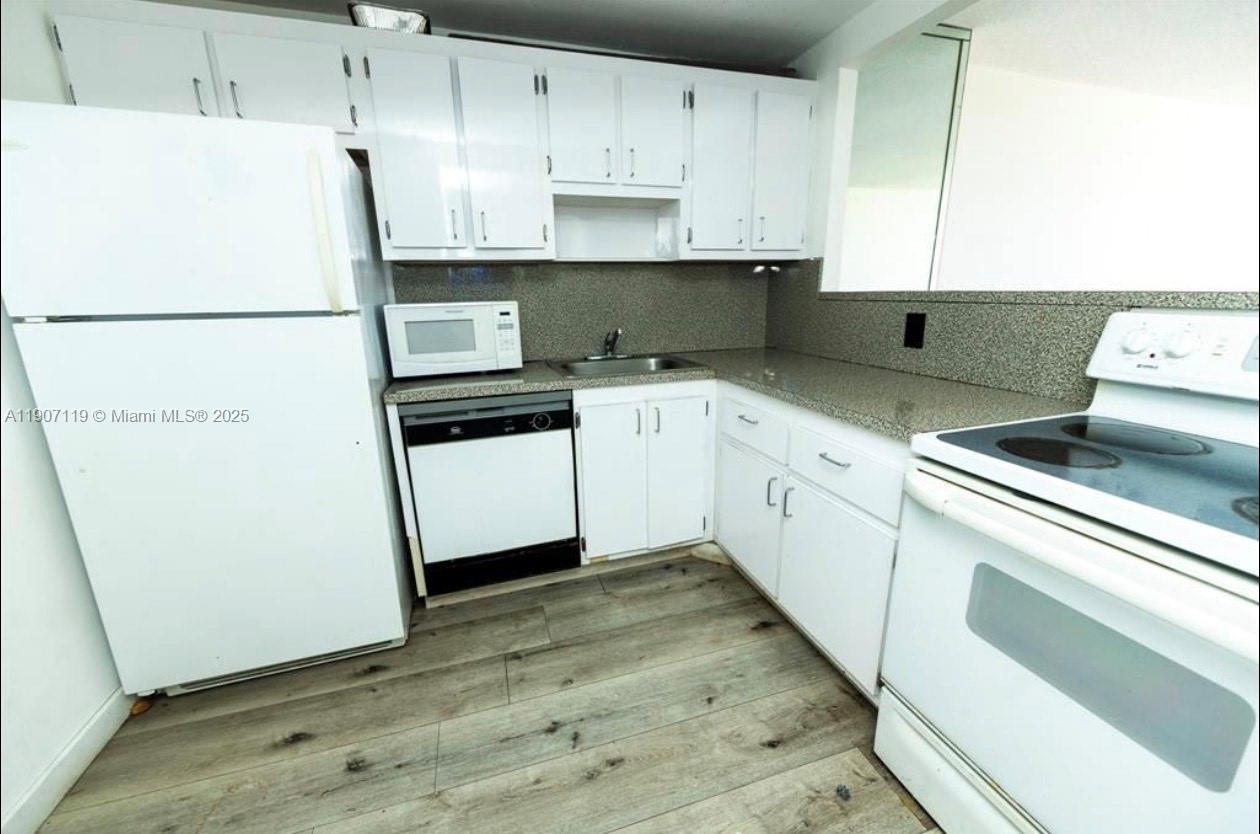 CORONADO CONDO- TOWER II - Residential
