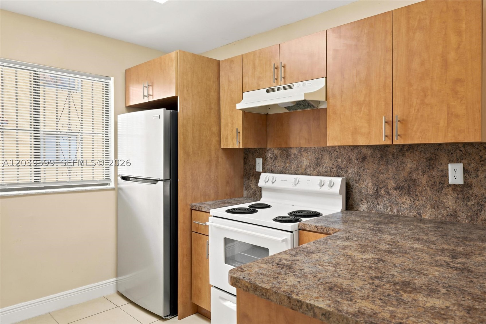 RESIDENCIAL EL PRADO COND - Residential