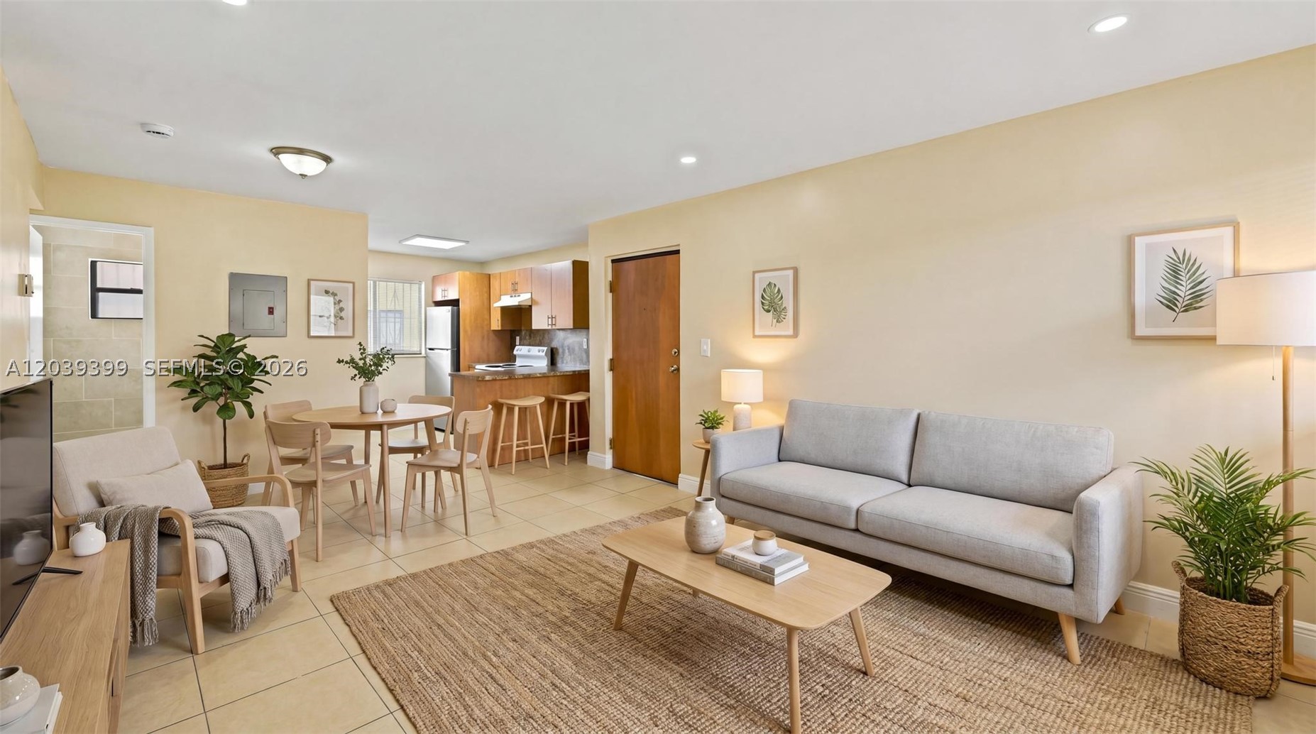 RESIDENCIAL EL PRADO COND - Residential