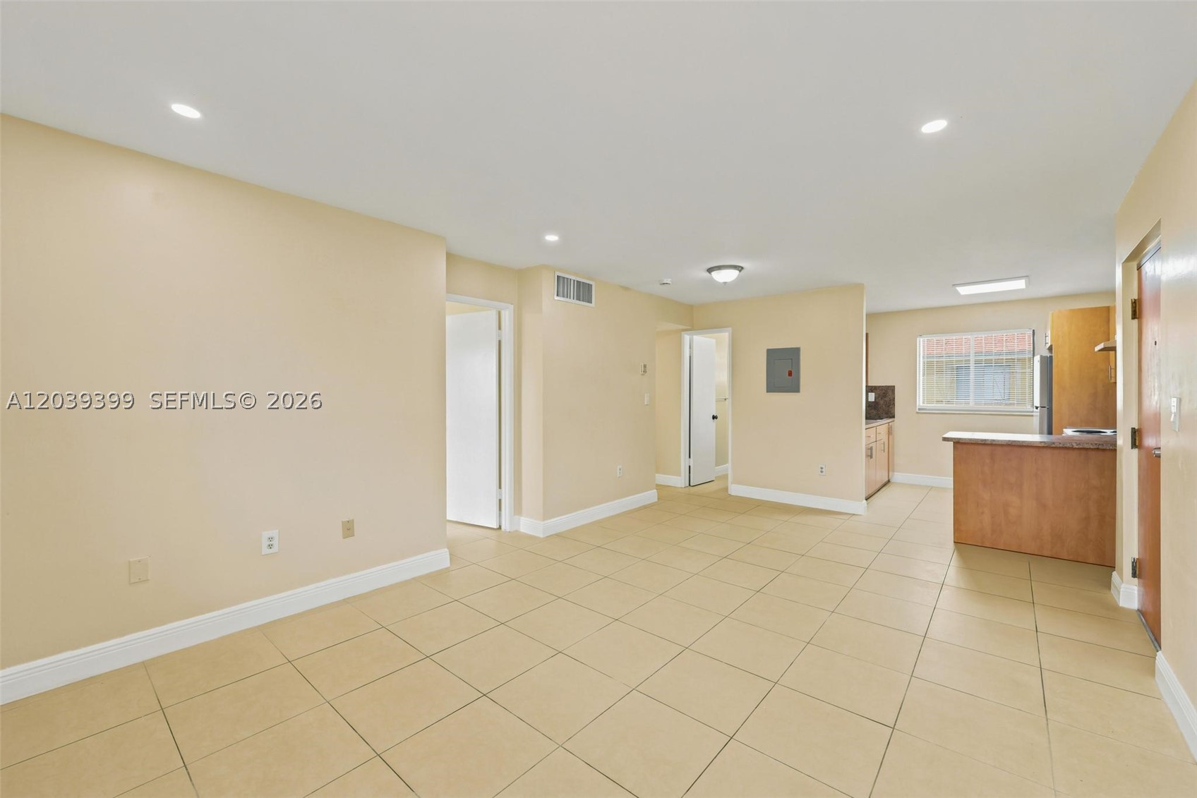 RESIDENCIAL EL PRADO COND - Residential