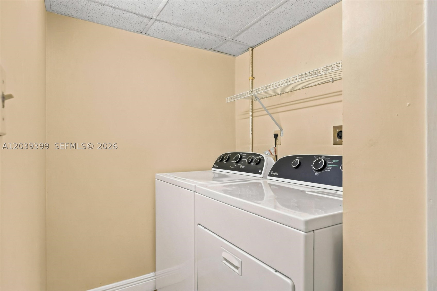 RESIDENCIAL EL PRADO COND - Residential