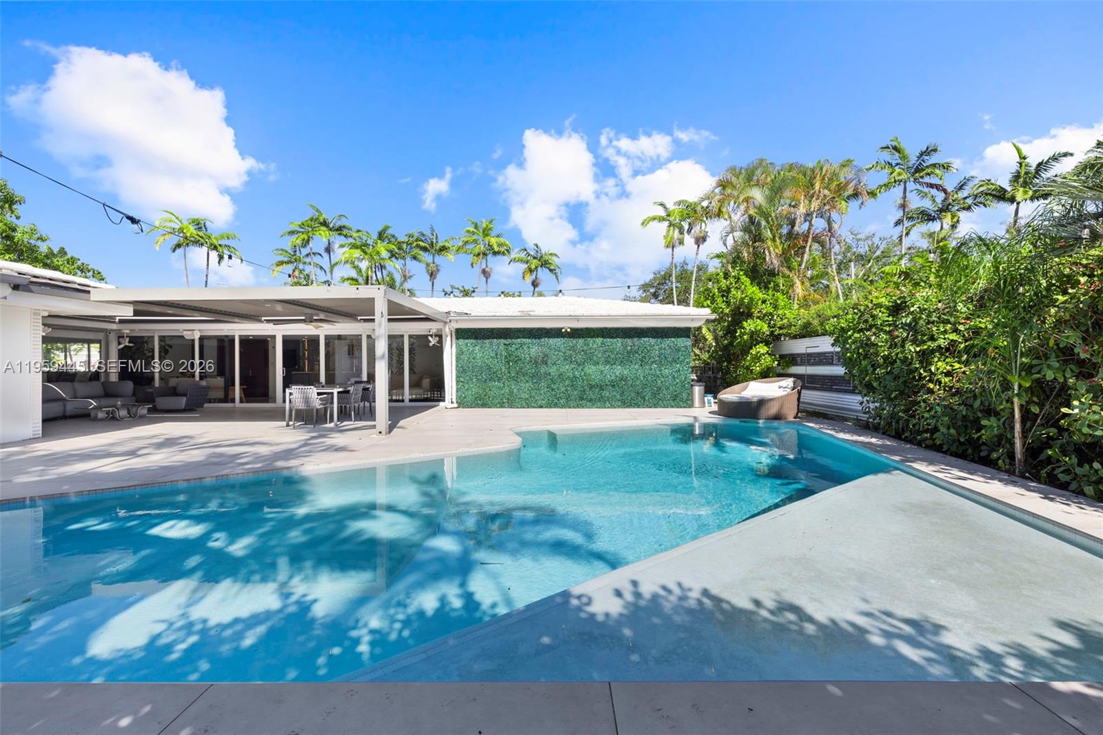DAVIS HARBOR - Residential