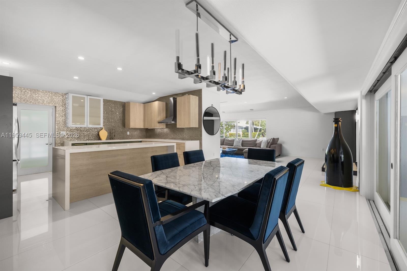 DAVIS HARBOR - Residential