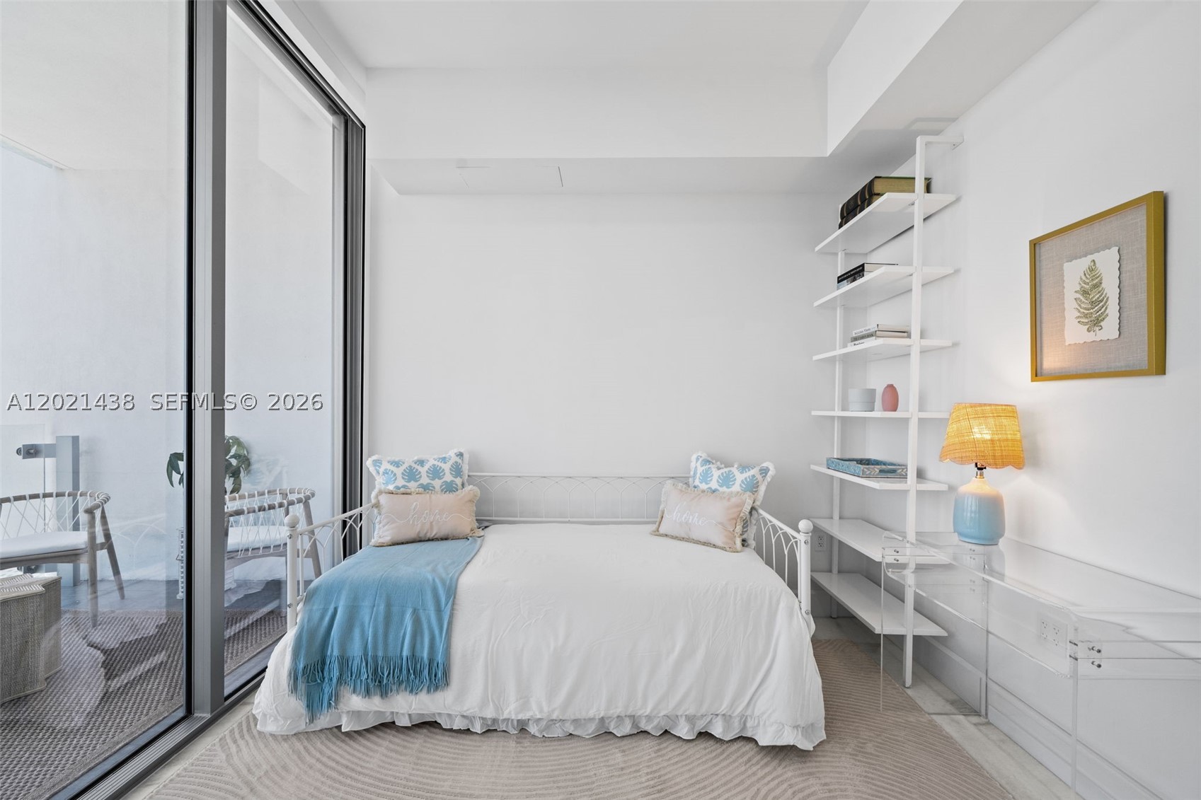 ESCOTTONIA PARK - Residential