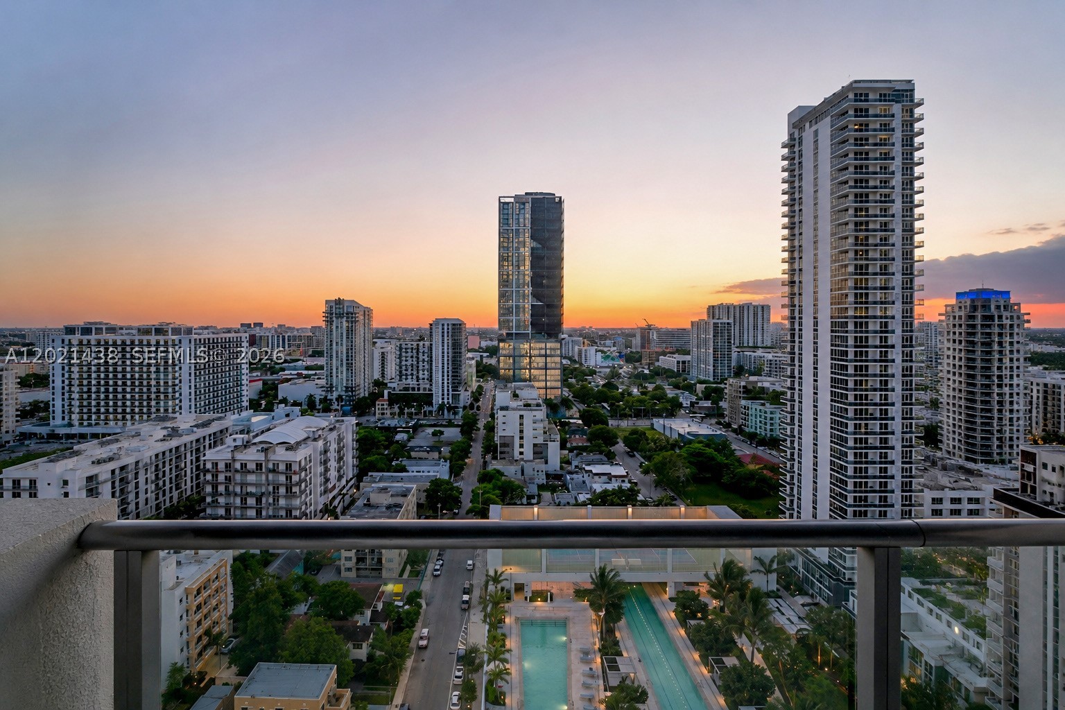 ESCOTTONIA PARK - Residential