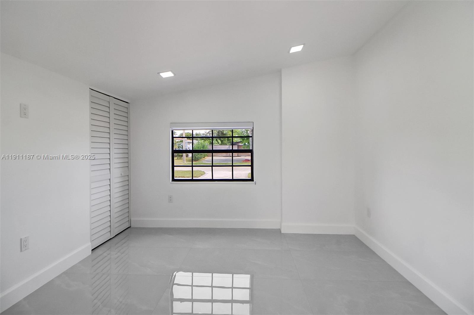 MILLER HGTS ESTS - Residential