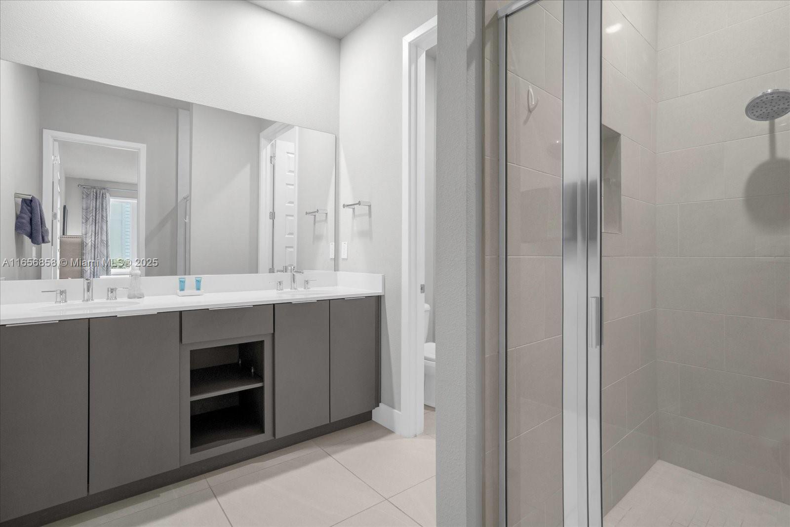 SPECTRUM AT REUNION - Residential